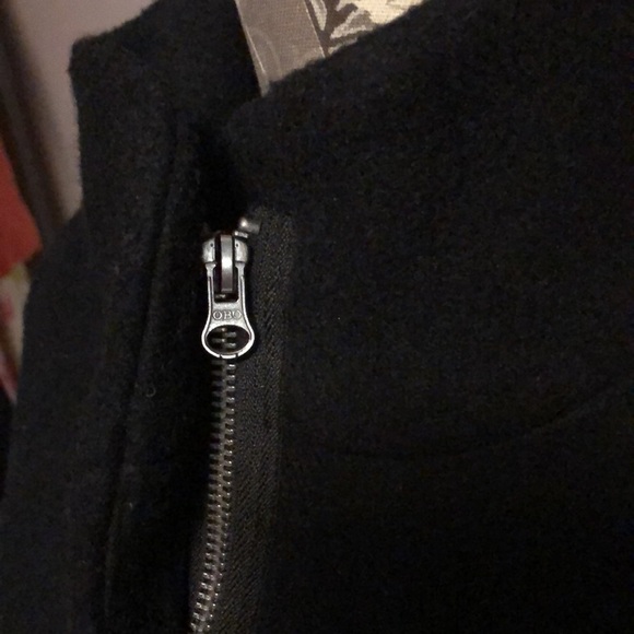 Old Navy fall/winter black 3/4 coat with funnel neck and covered zipper - Picture 9 of 16